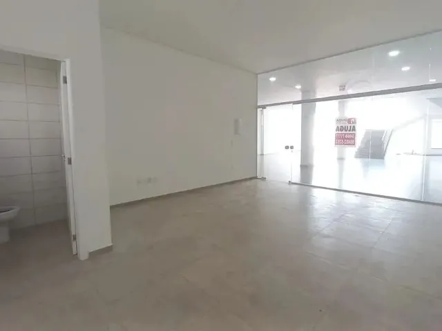 Imagem 4: Sala Comercial Térrea - 34 M²