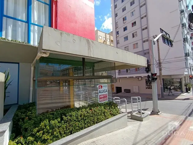 Imagem 1: Sala Comercial Aérea em Uma Excelente Localização