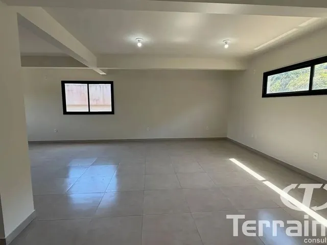 Imagem 7: Sala Comercial com 63 M², no 2O Piso, Próximo Ao Supermercado Silveira