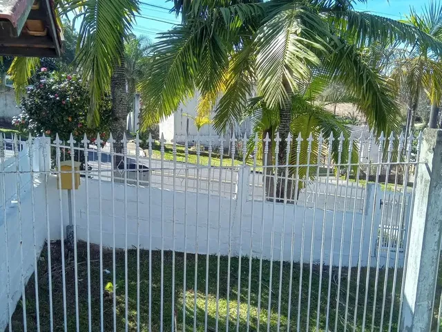 Imagem: Vende-Se 5 Grades Cada Uma Mede 2 ×380.Preço
