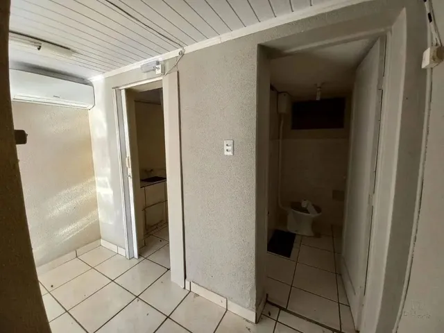 Imagem 16: Sala Comercial Térrea com 80 M², Um Banheiro