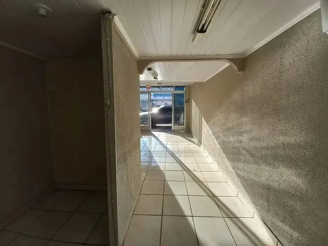 Imagem 3: Sala Comercial Térrea com 80 M², Um Banheiro