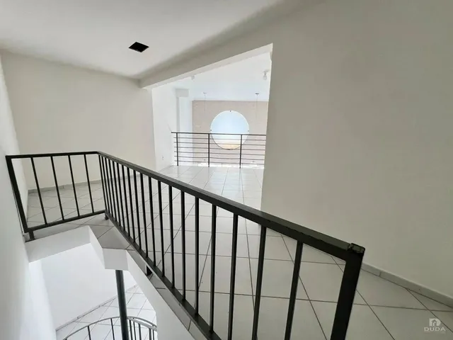 Imagem 2: Sala Comercial Térrea com 57,98 M² e Banheiro