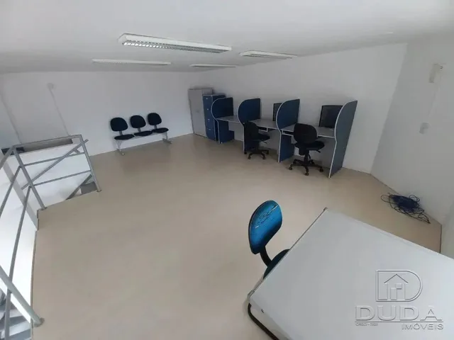 Imagem 4: Sala Comercial Galpão / depósito com aluguel por R$2.200 /mês