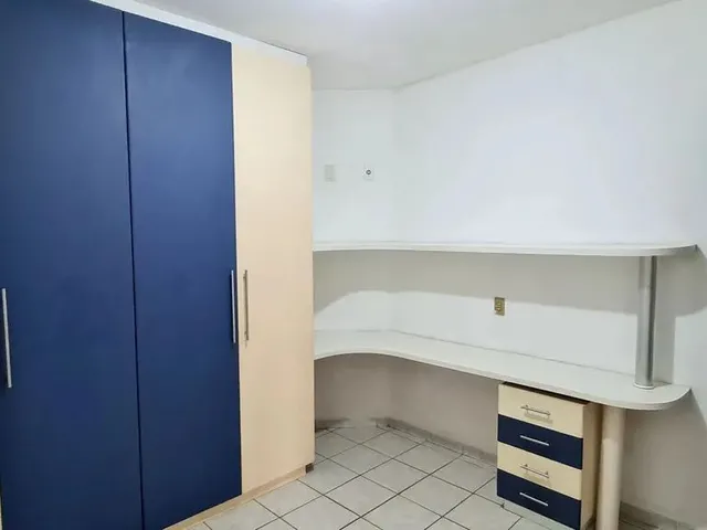 Imagem 6: Casa 4 Quartos nos Bancários