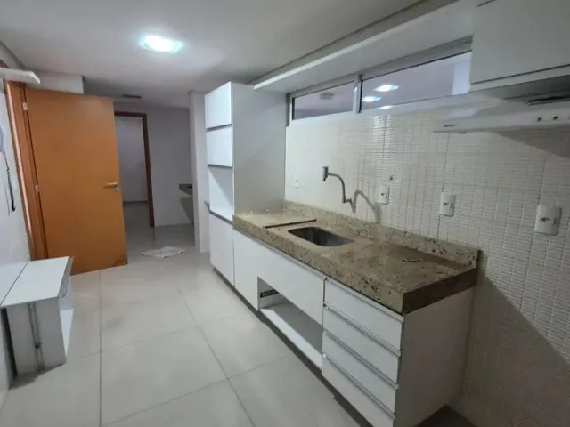 Imagem 12: Alugo Excelente Apt 3 Suítes + Dce