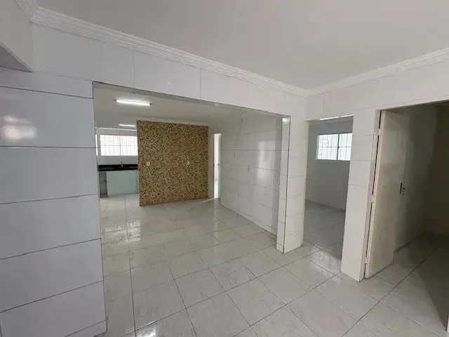 Imagem 5: Imóvel para Aluguel Possui 135 Metros Quadrados com 3 Quartos em Mangabeira - João