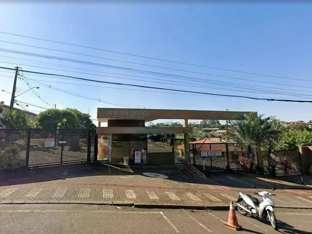 Imagem: Sobrado com 3 Dormitórios À Venda, 57
