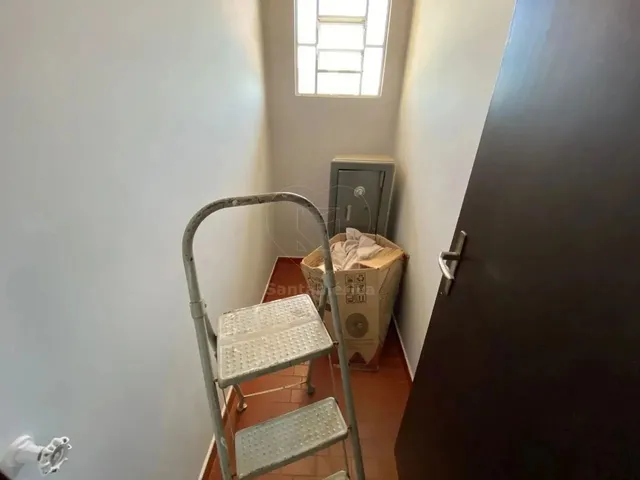 Imagem 5: Casa para Alugar Ou Vender com Piscina, 5 Quartos Sendo 1 Suíte na Região Oeste De