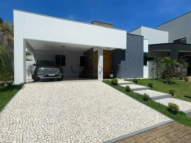 Imagem 1: Casa para Venda no Condomínio Alphaville 2 4 Dormitórios (3 Suítes), 198M², 4 Vagas