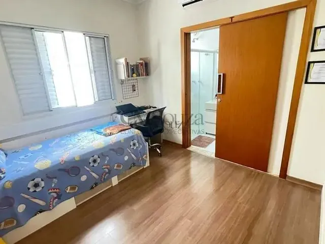 Imagem 15: Casa para Venda no Condomínio Alphaville 2 4 Dormitórios (3 Suítes), 198M², 4 Vagas