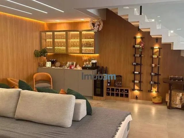 Imagem 5: Sobrado com 3 Dormitórios À Venda, 226 M² por R$ 1.770.000,00 - Universitário
