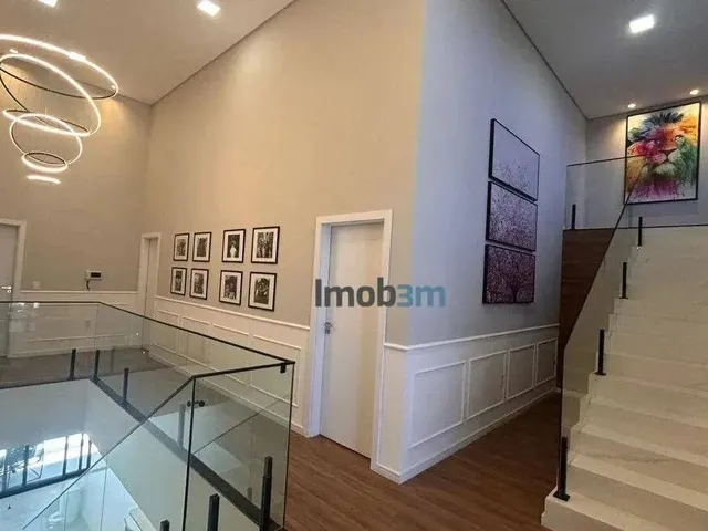 Imagem 16: Sobrado com 3 Dormitórios À Venda, 226 M² por R$ 1.770.000,00 - Universitário