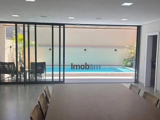 Imagem 14: Sobrado com 3 Dormitórios À Venda, 226 M² por R$ 1.770.000,00 - Universitário