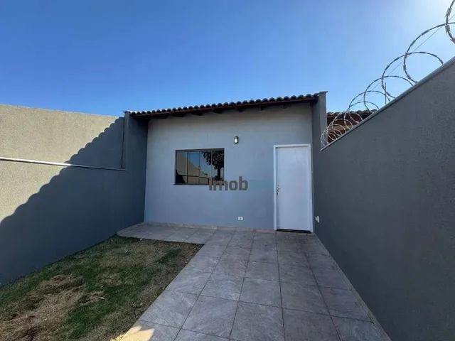 Imagem: Casa com 2 Dormitórios À Venda, 65 M²