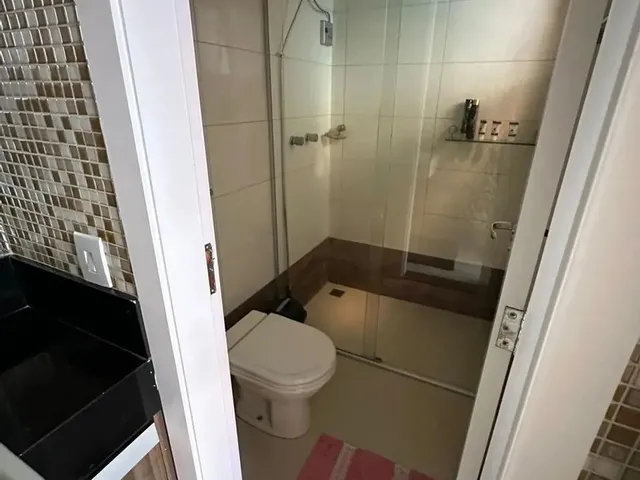 Imagem 10: Casa À Venda em Londrina, Terras de Santana Ii, com 4 Quartos, com 343 M², Santana