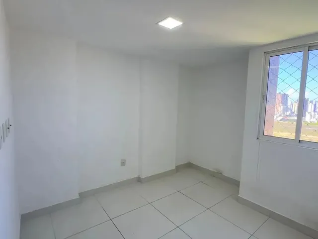 Imagem 3: Apartamento Espaçoso, com Três Dormitórios