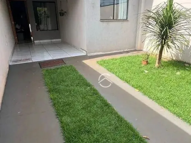 Imagem: Casa com 2 Dormitórios À Venda, 70 M²