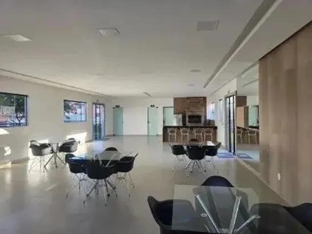 Imagem 7: Apartamento com 2 Quartos, Sendo 1 Suíte na Região Oeste
