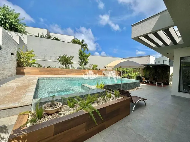 Imagem: Casa com 3 Suítes À Venda, 323 M² por