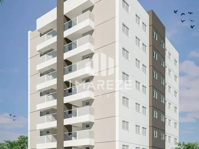 Imagem: O apartamento possui 3 Dormitórios, 2 Banheiros, 2 Vagas