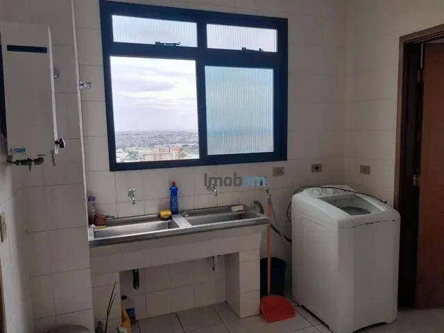 Imagem 3: Apartamento com 3 Dormitórios À Venda, 128 M² por R$ 530.000,00 - Centro - Londrina/Pr