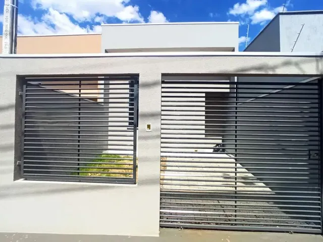 Imagem: Casa Á Venda na Região Norte de Londrina