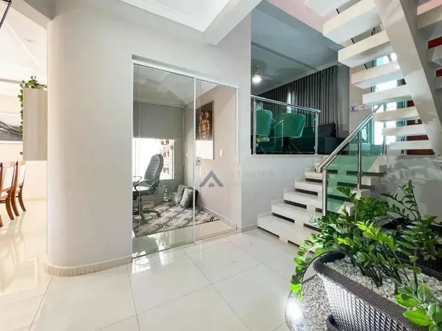 Imagem 3: Sobrado com 3 Dormitórios À Venda, 251 M² por R$ 2.300.000,00 - Parque Residencial