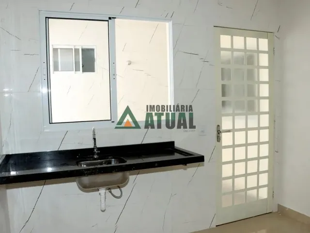 Imagem 9: Casa com 2 Quartos, Sendo 1 Suíte na Região Oeste