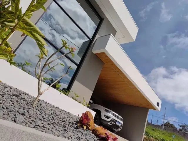 Imagem: A casa em condomínio possui 3 Dormitórios, 2 Banheiros, 2