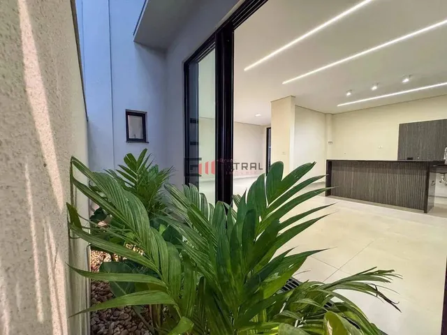 Imagem 11: Sobrado de Luxo no Parque Tauá - Aranguá - Zona Leste de Londrina - Referência:so0168