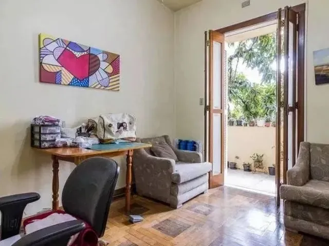 Imagem 1: Apartamento de 3 Dormitórios na Cidade Baixa