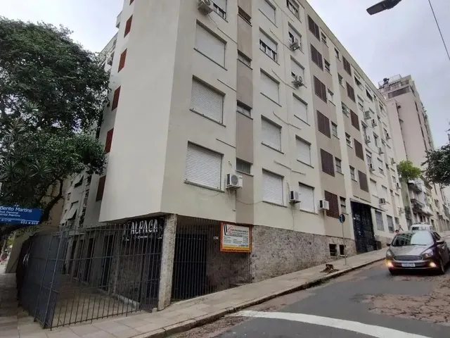 Imagem 2: Apartamento 3 Dormitórios À Venda Centro Histórico Porto Alegre/Rs