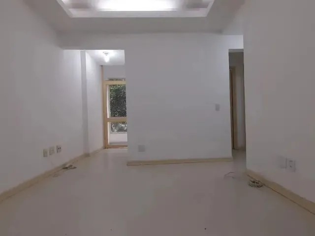 Imagem: Imóvel para Aluguel com 2 Quartos na Rua