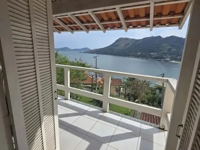 Imagem 7: Imóvel para Venda Possui 266 Metros Quadrados com 3 Quartos em Ibicuí - Mangaratiba - Rj
