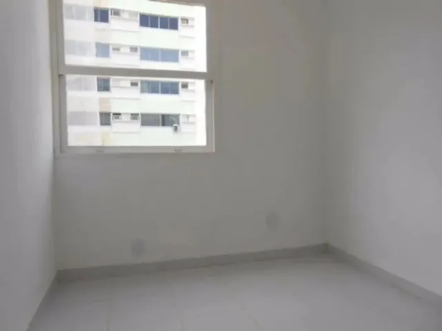 Imagem 5: Apartamento de Fundos Todo Reformado com Sala, 2 Quartos, Cozinha e Banheiro no Centro
