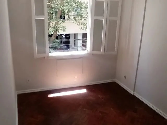 Imagem: Catete, Rua Silveira Martins, 2 Quartos
