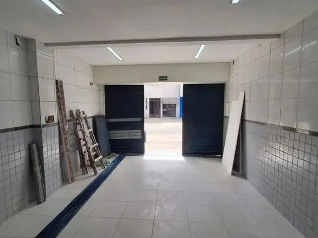 Imagem 4: Aluga - Predio Comercial - Montese - Gomes de Matos