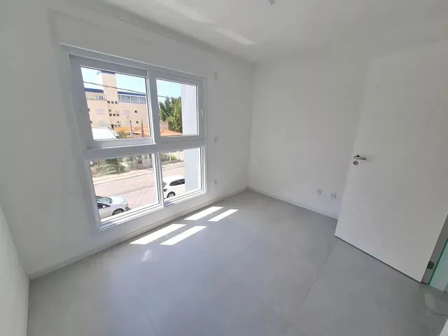 Imagem 4: Apartamento 02 Dormitórios Novo - 100 Metros da Praia - Elevador, Garagem E