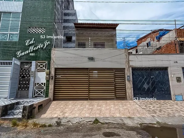 Imagem: Casa Duplex com 2 Vagas e Varanda no Presidente