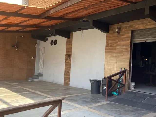 Imagem 6: Prédio Comercial Contendo 3 Imóveis ( Oportunidade