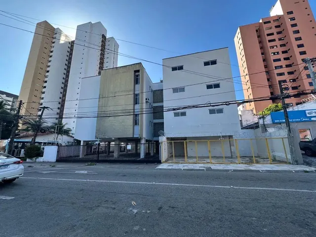 Imagem 8: Edifício para Aluguel com 1600 M2, 23 Vagas de Garagem, 03 Andares e Escritório Lateral
