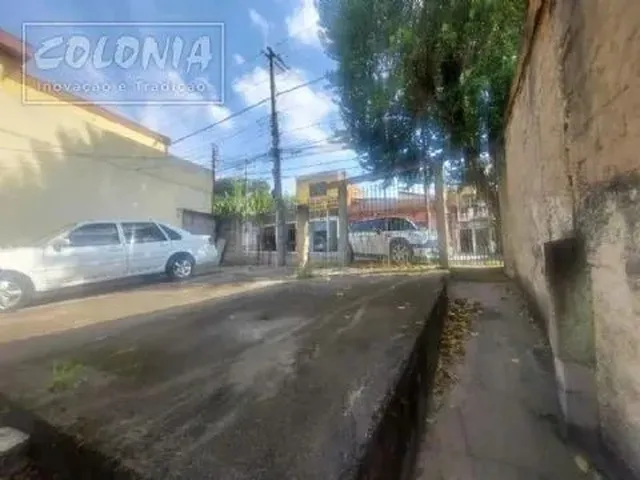 Imagem: O terreno possui 346m² de Área e está localizado em Vila