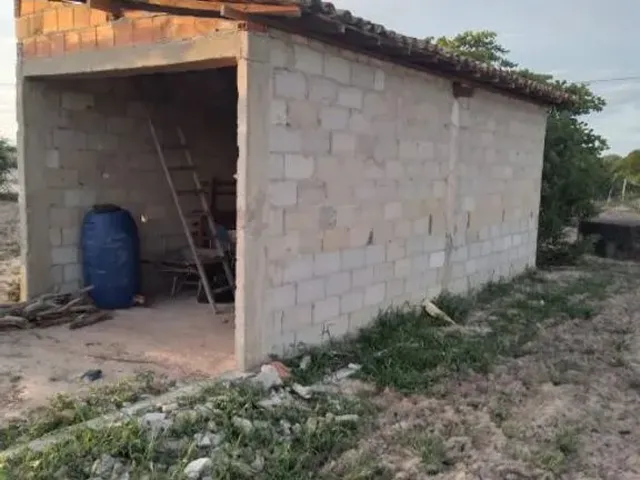 Imagem: Vendo 11 Tarefas de Terra com Uma Casa