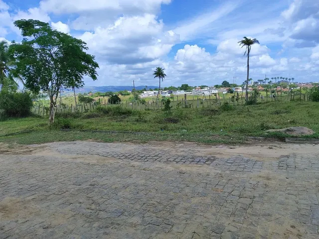 Imagem: O terreno possui 160m² de Área e está localizado em