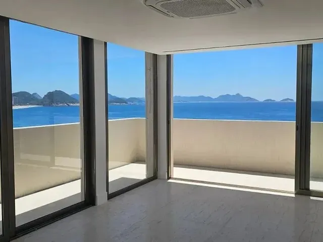 Imagem: O apartamento na cobertura possui 3 Dormitórios, 3