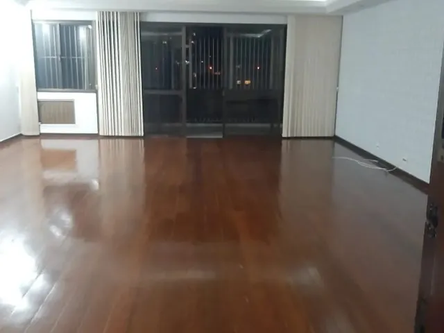 Imagem: O apartamento possui 3 Dormitórios, 2 Suítes, 4