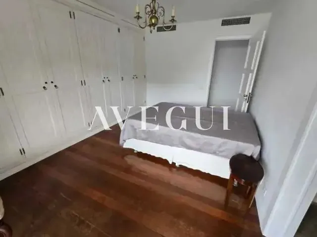 Imagem 3: Apartamento na Atlântica com Varanda, 356M², 3 Quartos, Suítes, Área de Lazer, 4