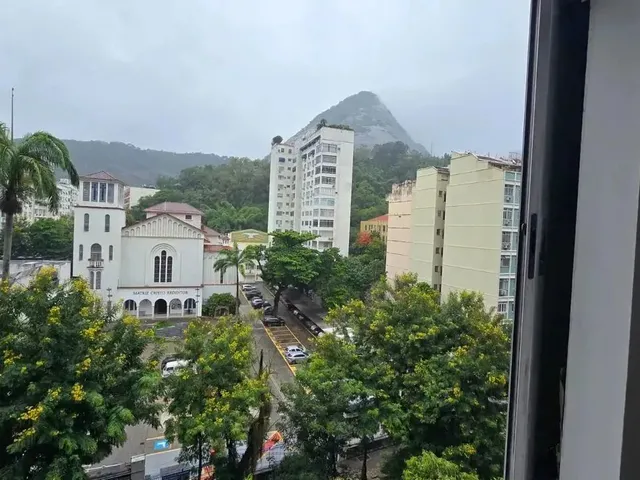 Imagem: Apartamento / Aluguel / 75M² / Laranjeiras
