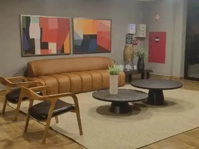 Imagem 11: Apartamento para Aluguel no Mercês com 02 Quartos com Armários e Garagem com 02 Vagas